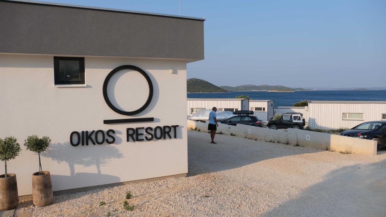 Camp Buqez 45 - Villa Artica Pakoštane Buitenkant foto